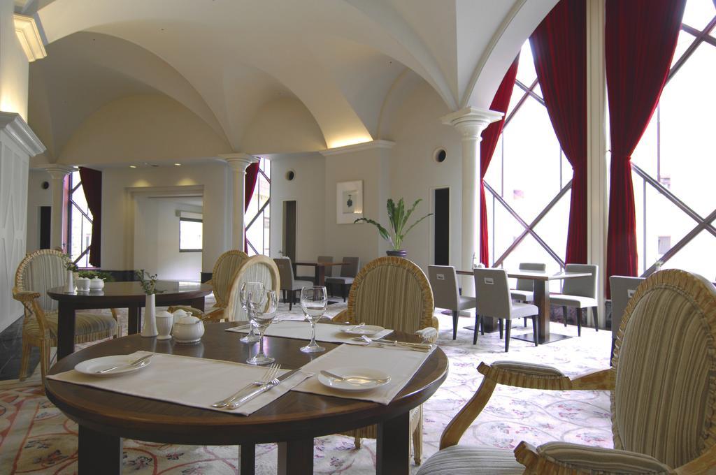 Royal Oak Hotel Spa & Gardens Оцу Екстериор снимка