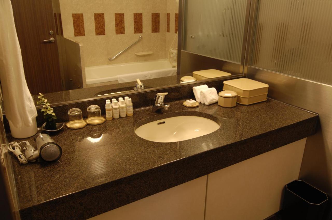 Royal Oak Hotel Spa & Gardens Оцу Екстериор снимка